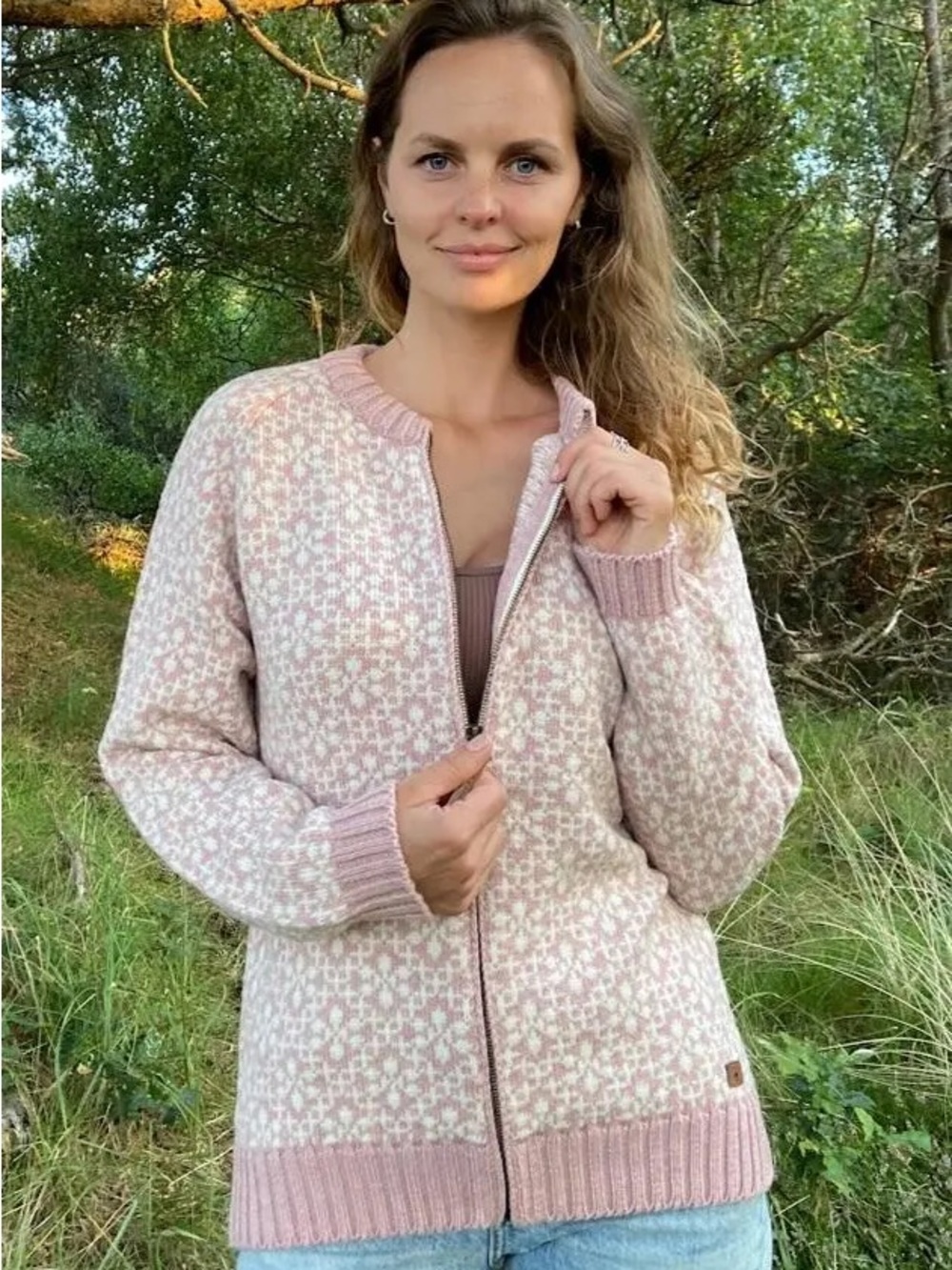 Fuza Wool Pink Raven Cardigan in Dark Rose 100% Wool